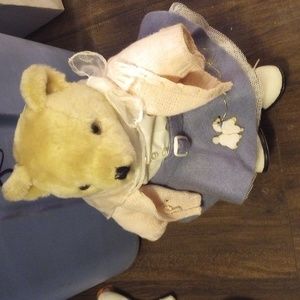 Vintage tender hearts bear